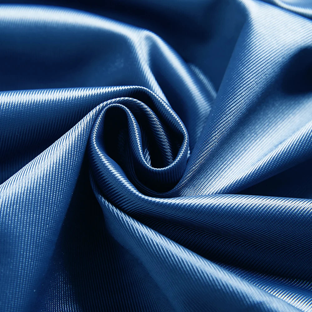 4-piece men's sports shorts; quick drying